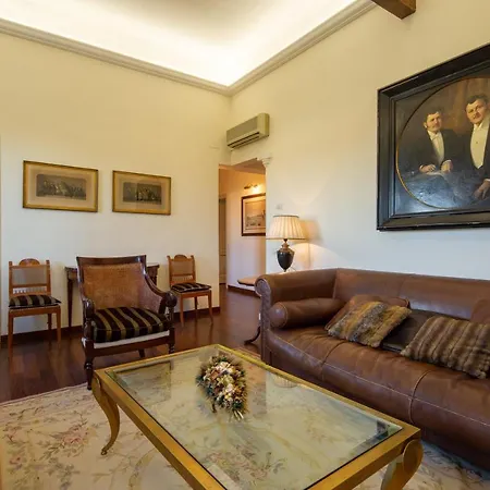 Lungarno Panoramic View Apartment